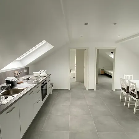 Owl Comfort Homes - Monteurwohnung/ Handwerkerunterkunft Apartment