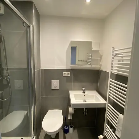 Owl Comfort Homes - Monteurwohnung/ Handwerkerunterkunft Apartment *